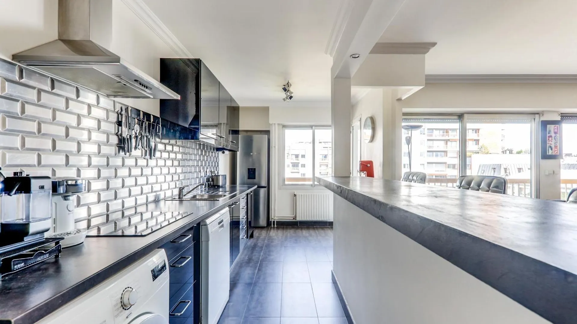 Avec Balcon Quartier Branche * Париж